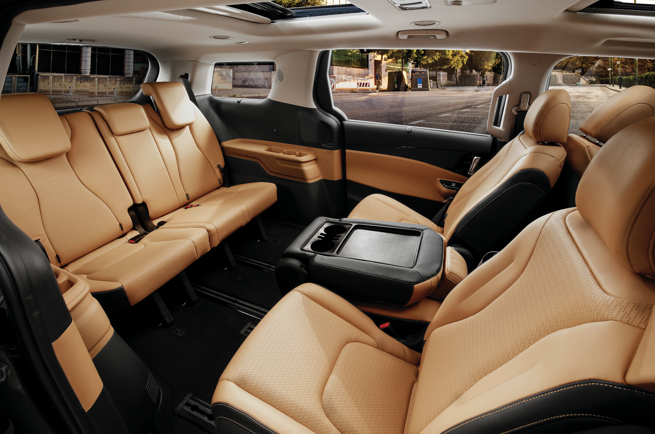 thuê xe kia carnival Phú Quốc